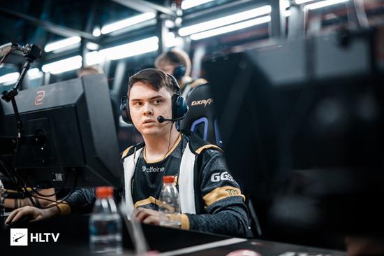 江门日报专访李炫君母亲：儿子没有令大家失望